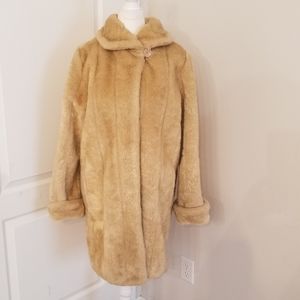 Vintage Dennis Basso cream and tan faux fur coat